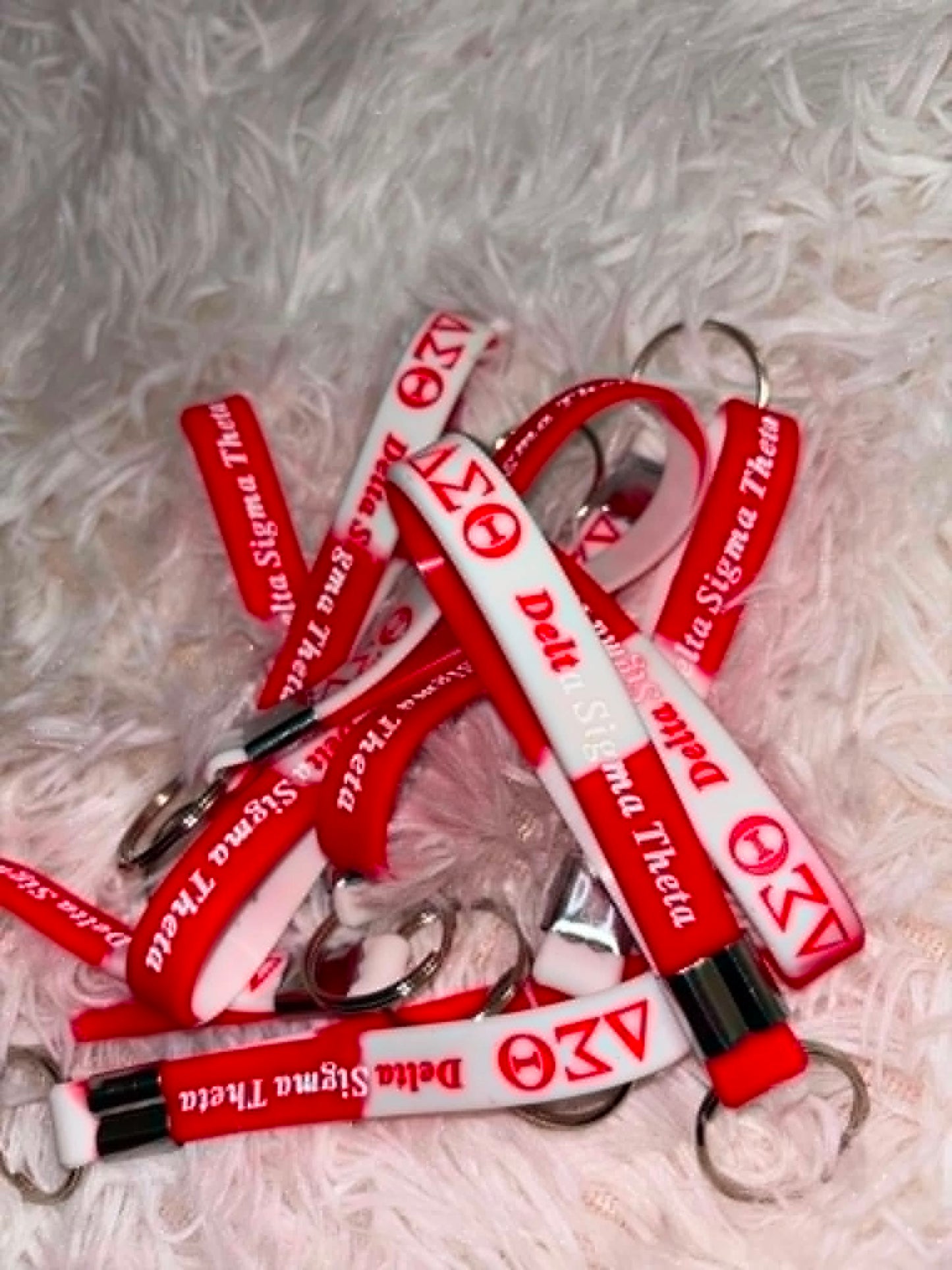 Delta Sigma Theta Rubber Wristlet Keychain – Premium Silicone