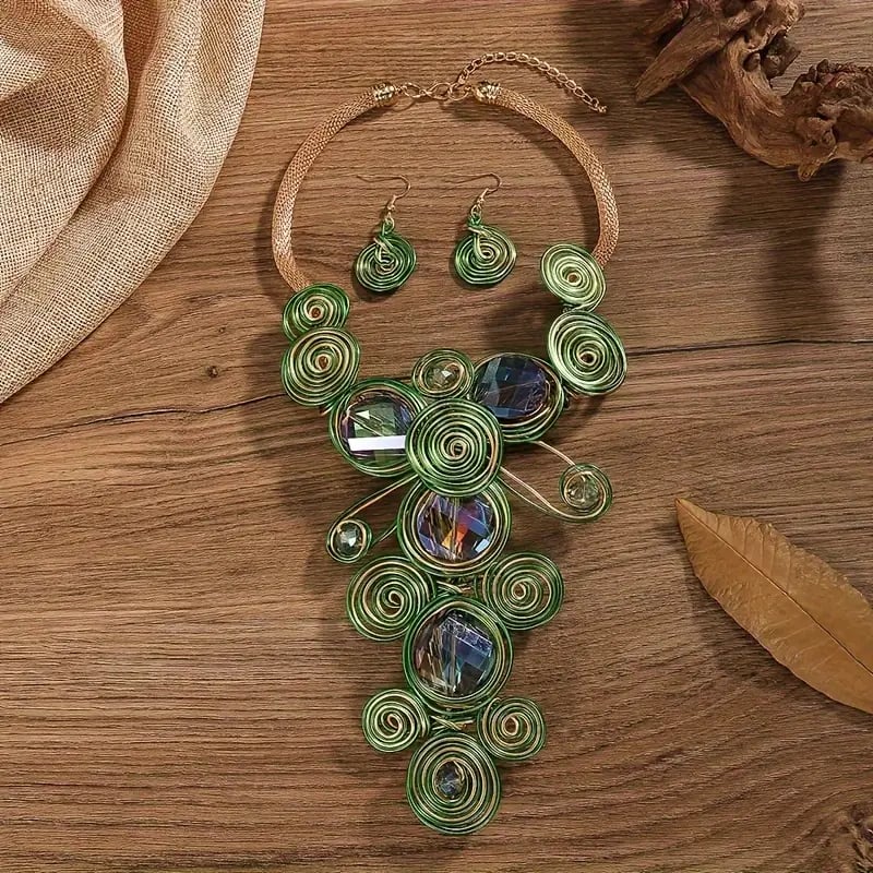 Bold Double Oval Accented Metal Wire Spiral Embellished Statement Necklace and Earring