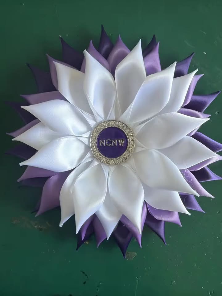 NCNW Pearl Pointed Flower Ribbon Brooch Magnet