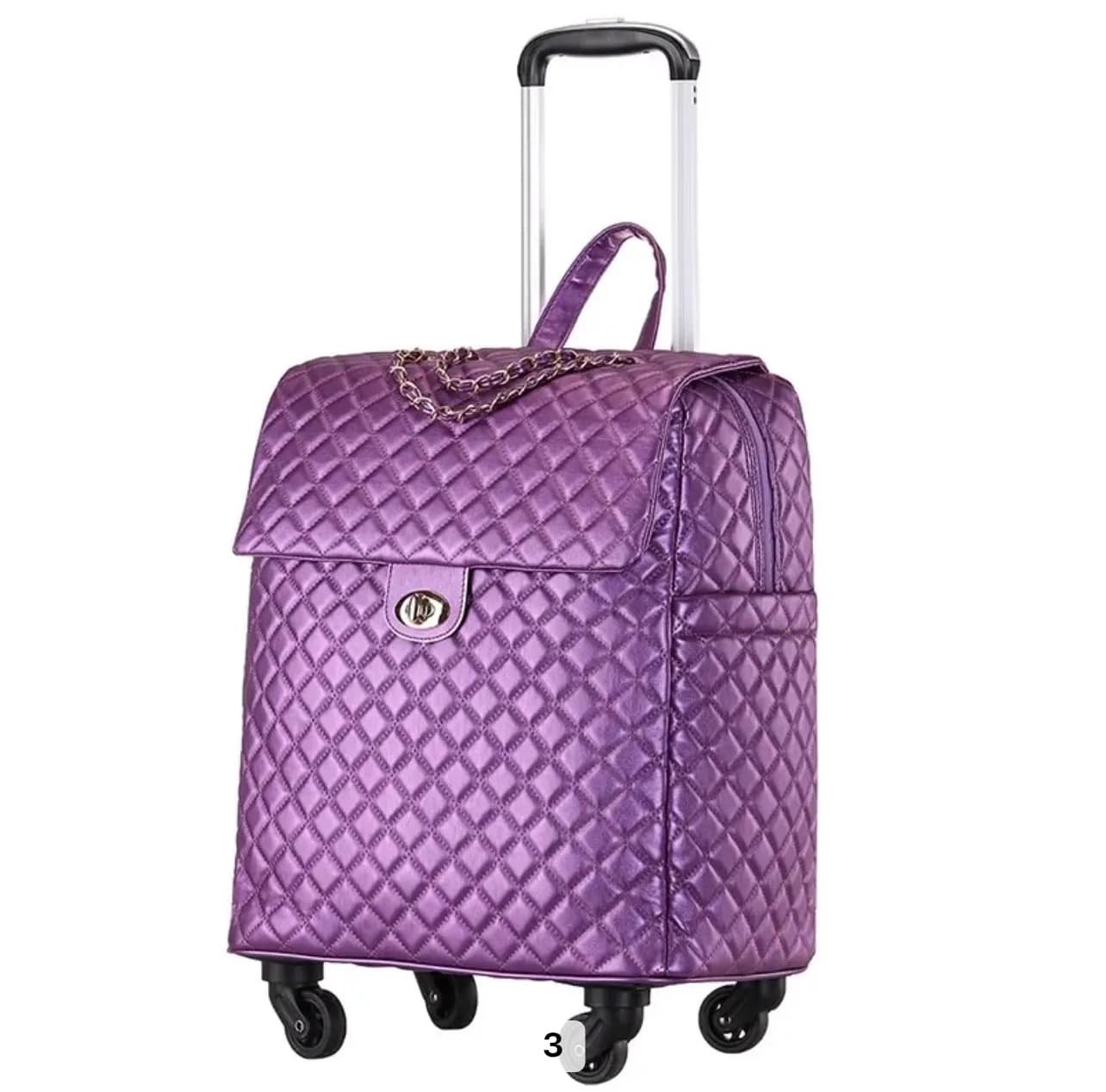 20-Inch Argyle Carry-On Spinner: Spacious, Stylish Soft Shell Trolley Bag with Zip Closure