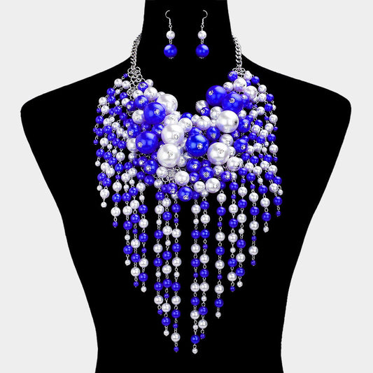 Finer Woman Pearl Cluster Statement Necklace