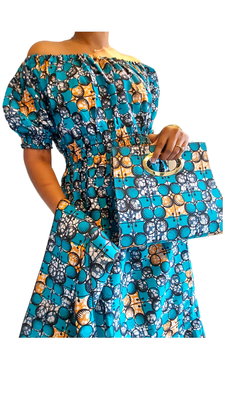 Maxi Dress With Pocketbook