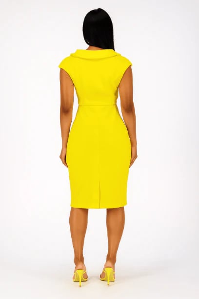 Elegant Scuba Dress – Tailored V-Neck Bodycon