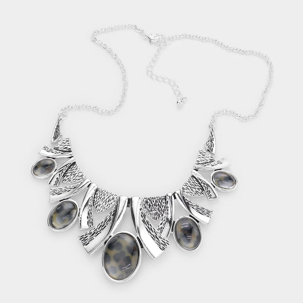 Mama Jojo Zebra Pattern Oval Accented Abstract Metal Statement Necklace