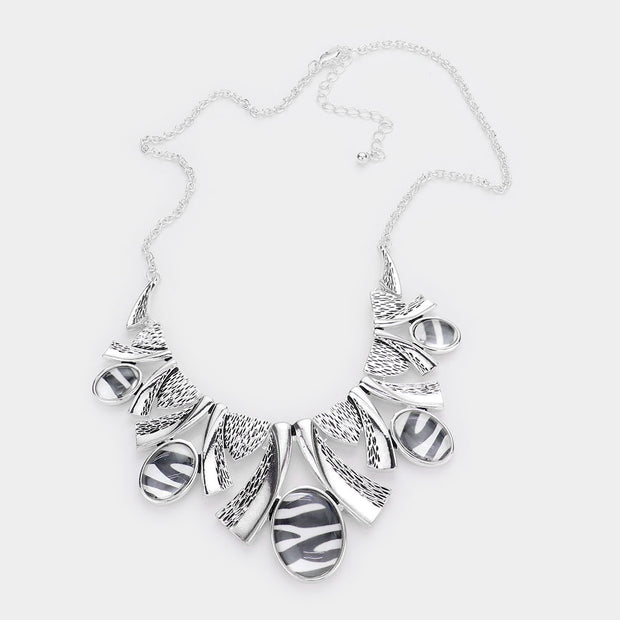 Mama Jojo Zebra Pattern Oval Accented Abstract Metal Statement Necklace