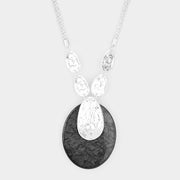 Mama Jojo Wrinkle Detail Oval Stone Hammered Metal Pendant Long Necklace