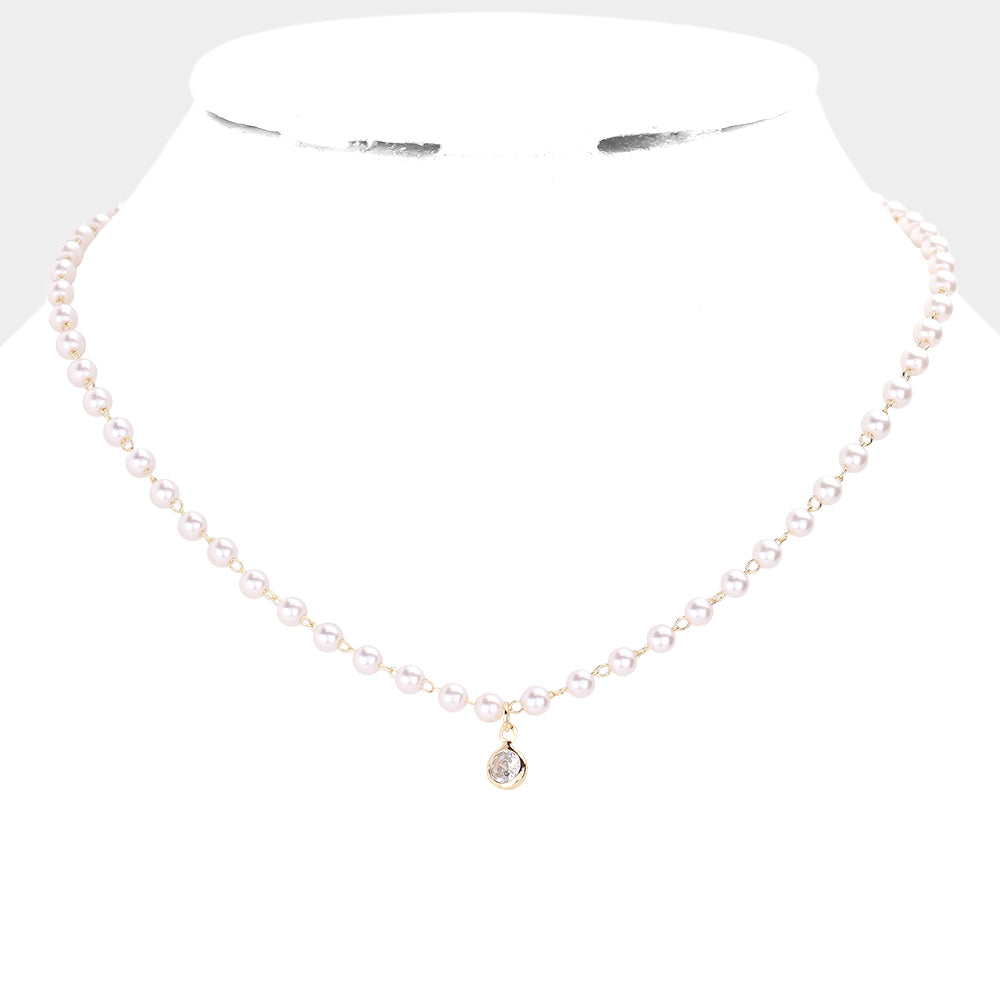 Round Stone Pendant Pearl Link Necklace1